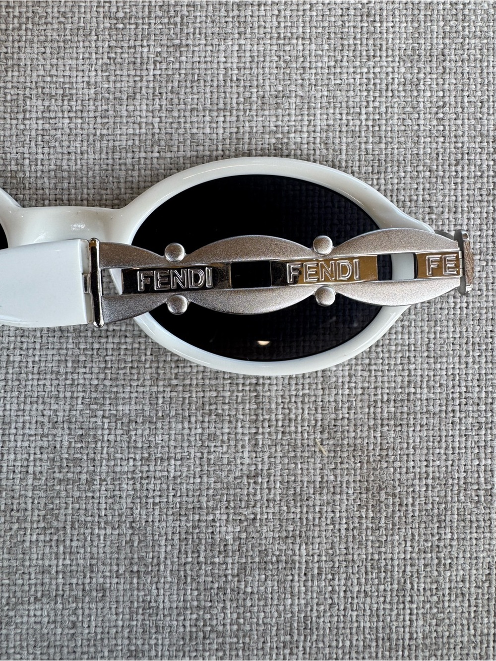 Fendi White Oval Sunglasses with Black Lenses and Branded Case - Picture 4 of 8